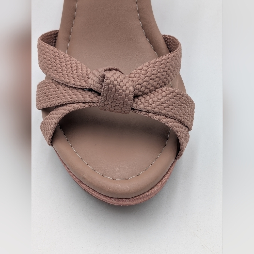NEW Moleca Wedge Platform Sandals Women Size US 8 /EU 39 Nude/Pink Gold Buckles - Picture 6 of 17